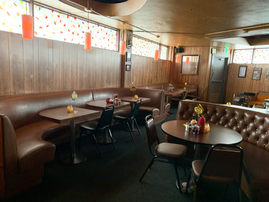 Sandy Hut Portland Dive Bars