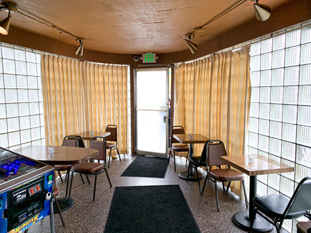 Sandy Hut Portland Dive Bars