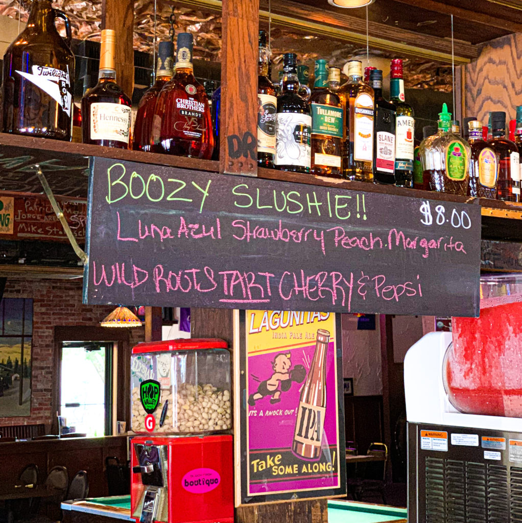 The Twilight Room Portland Dive Bars Photos by Steven Shomler