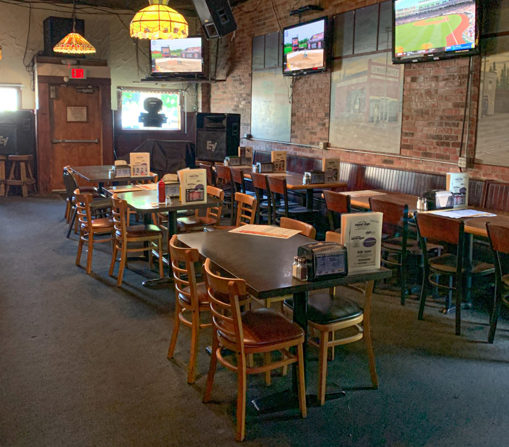 The Twilight Room Portland Dive Bars Photos by Steven Shomler