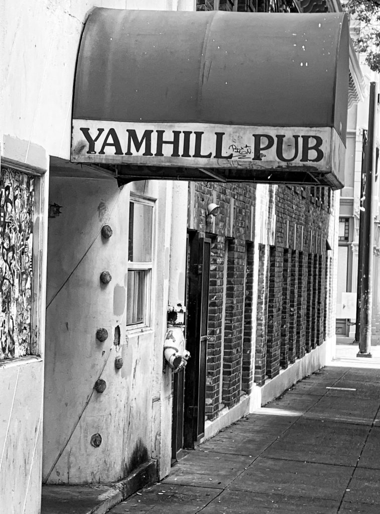 Yamhill Pub Portland Dive Bars