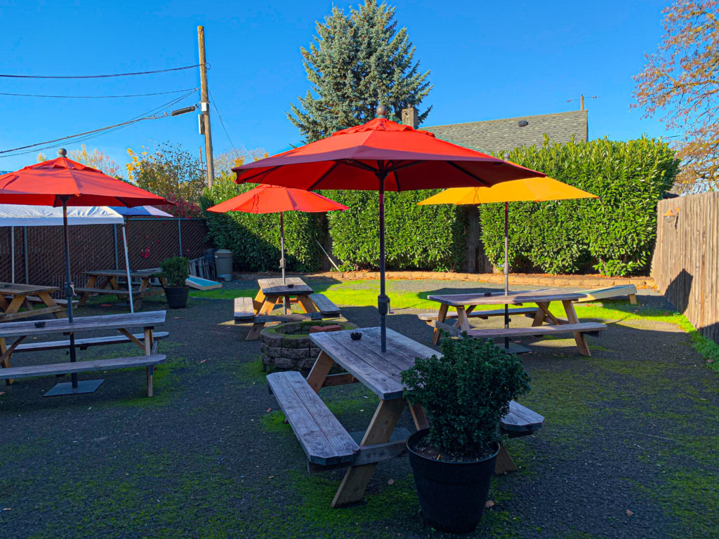 The Mouse Trap Tavern Portland Dive Bars Photos by Steven Shomler