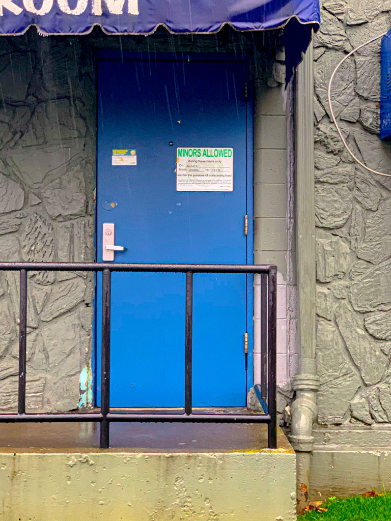 The Spare Room Portland Dive Bars Photos By Steven Shomler