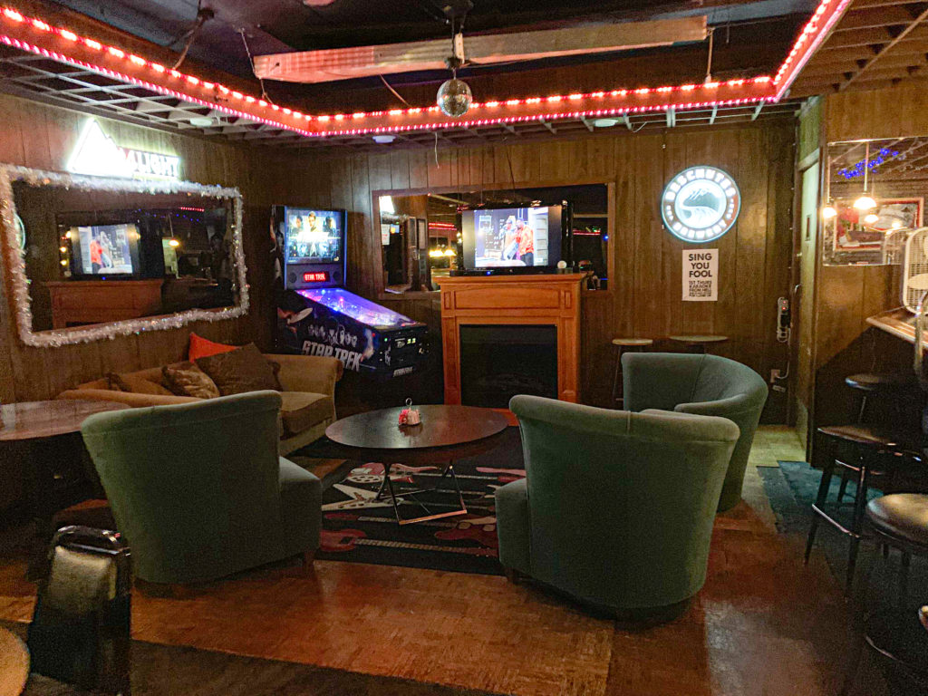 The Spare Room Portland Dive Bars Photos By Steven Shomler