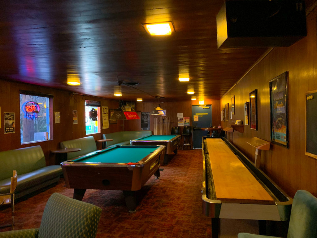 The Spare Room Portland Dive Bars Photos By Steven Shomler