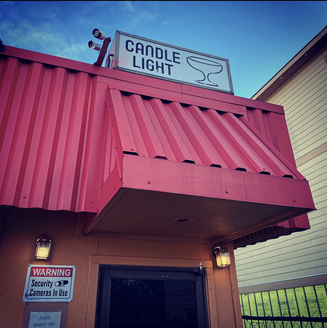 The Candlelight Restaurant and Lounge Portland Dive Bars Photos by Steven Shomler
