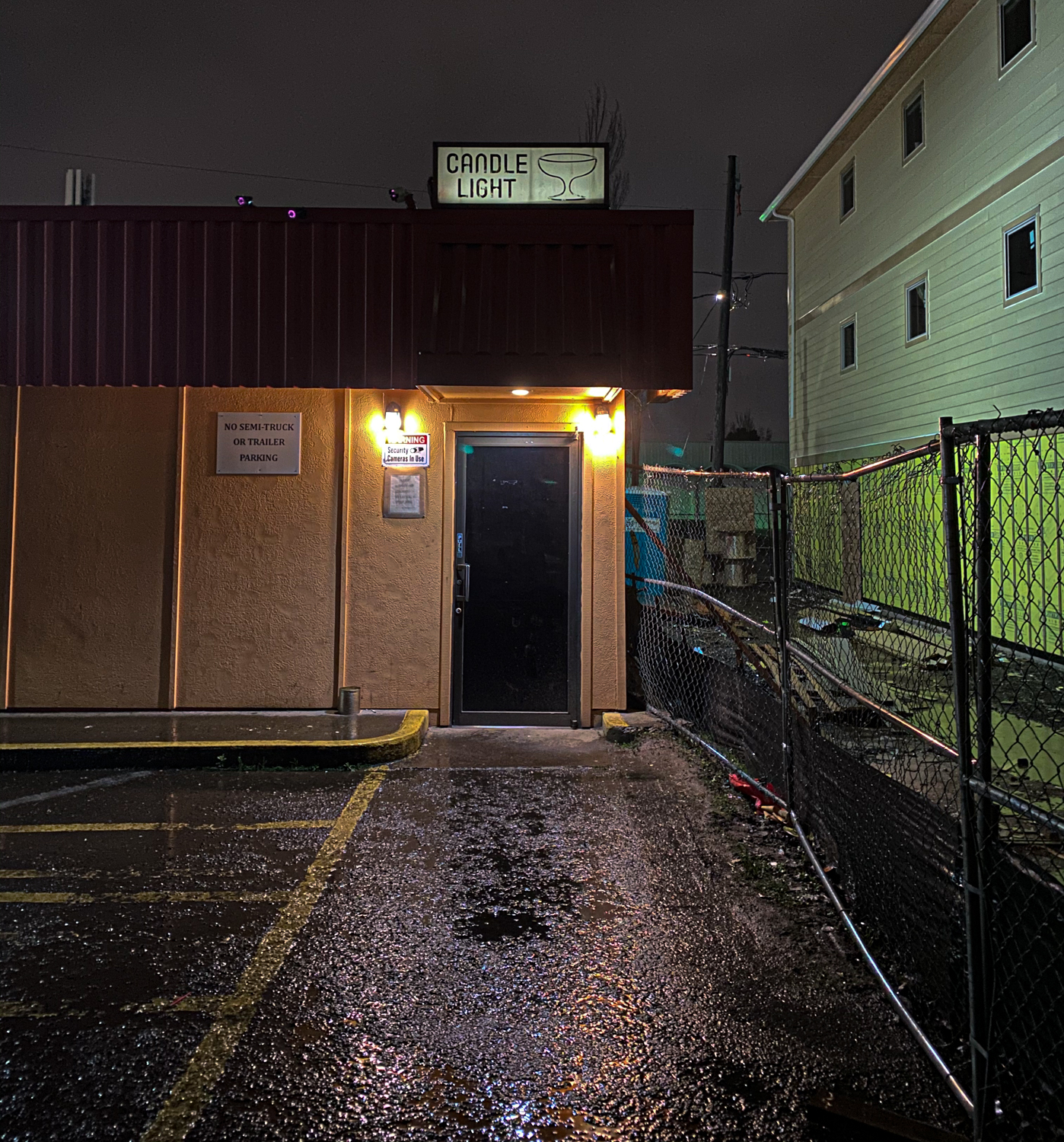 The Candlelight Restaurant and Lounge Portland Dive Bars Photos by Steven Shomler