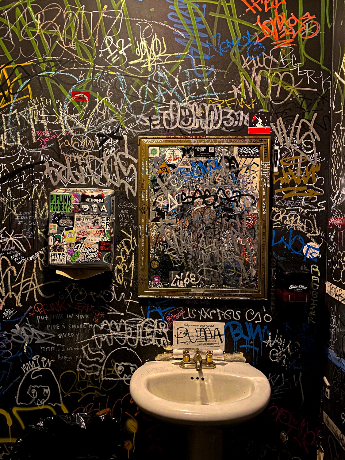 Donnie Vegas – Portland Dive Bars Words by KC is me Photos by Steven Shomler