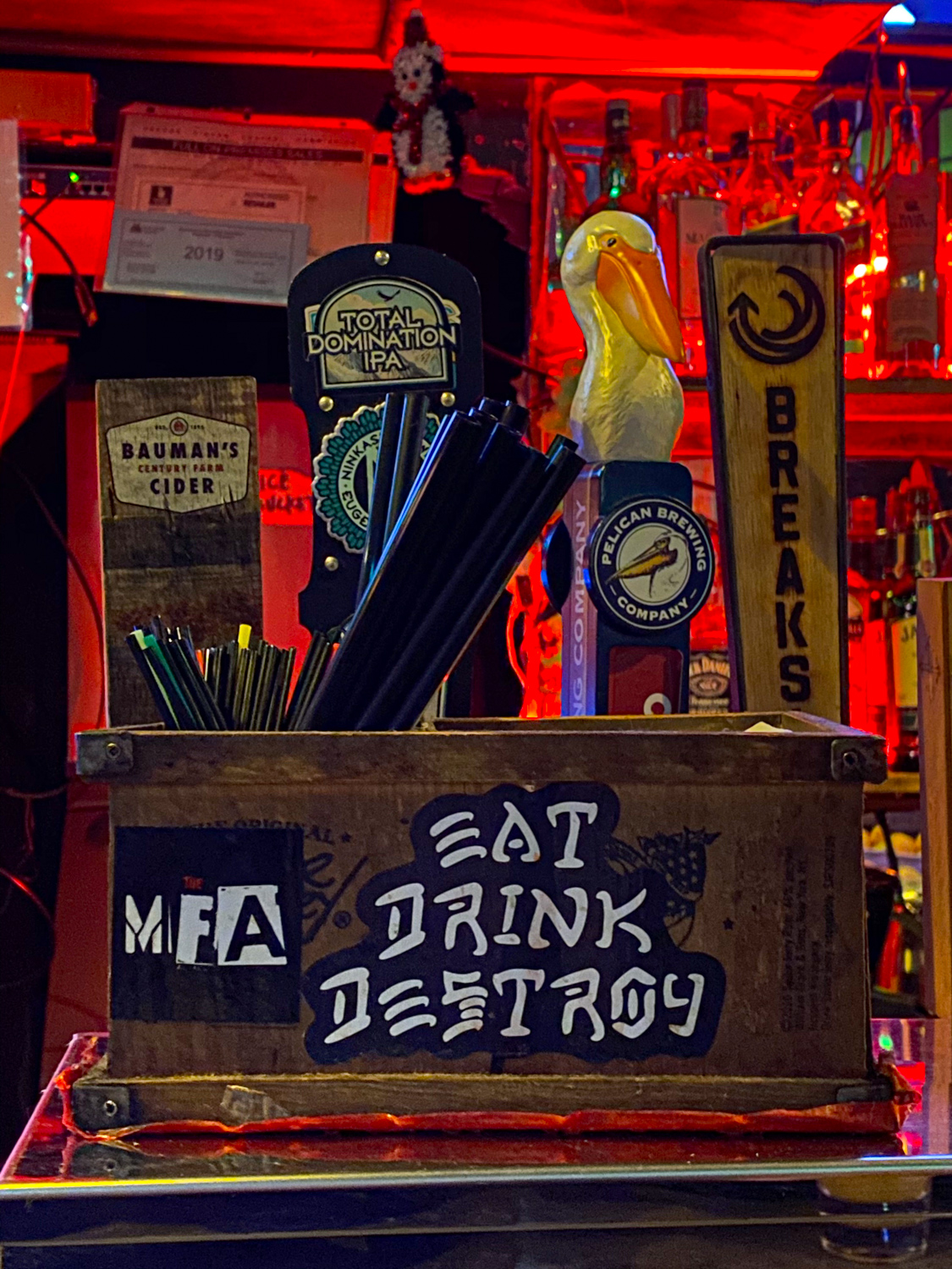 Da’ Hui Bar & Grill Portland Dive Bars Photo by Steven Shomler 