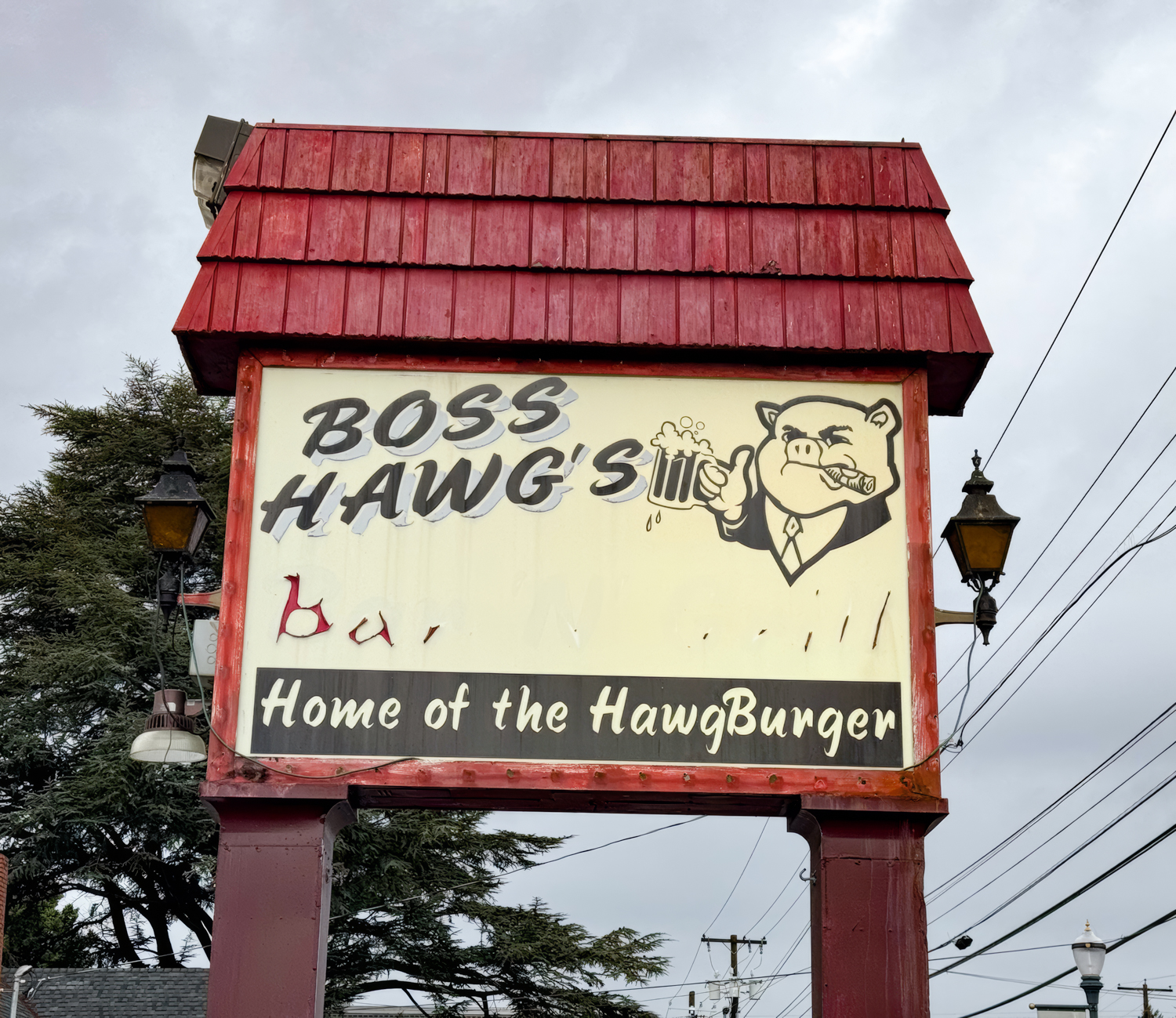 Boss Hawg's Portland Dive Bars